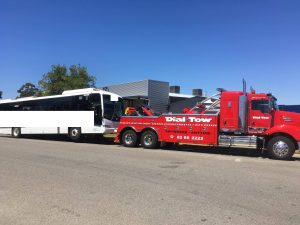 River Murray Towing with bus